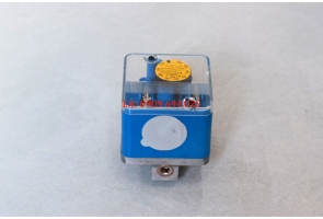 DỤNG CỤ ĐO ÁP SUẤT HOẠT ĐỘNG BẰNG ĐIỆN DN 8 (Range: 10 - 50 Kpa)